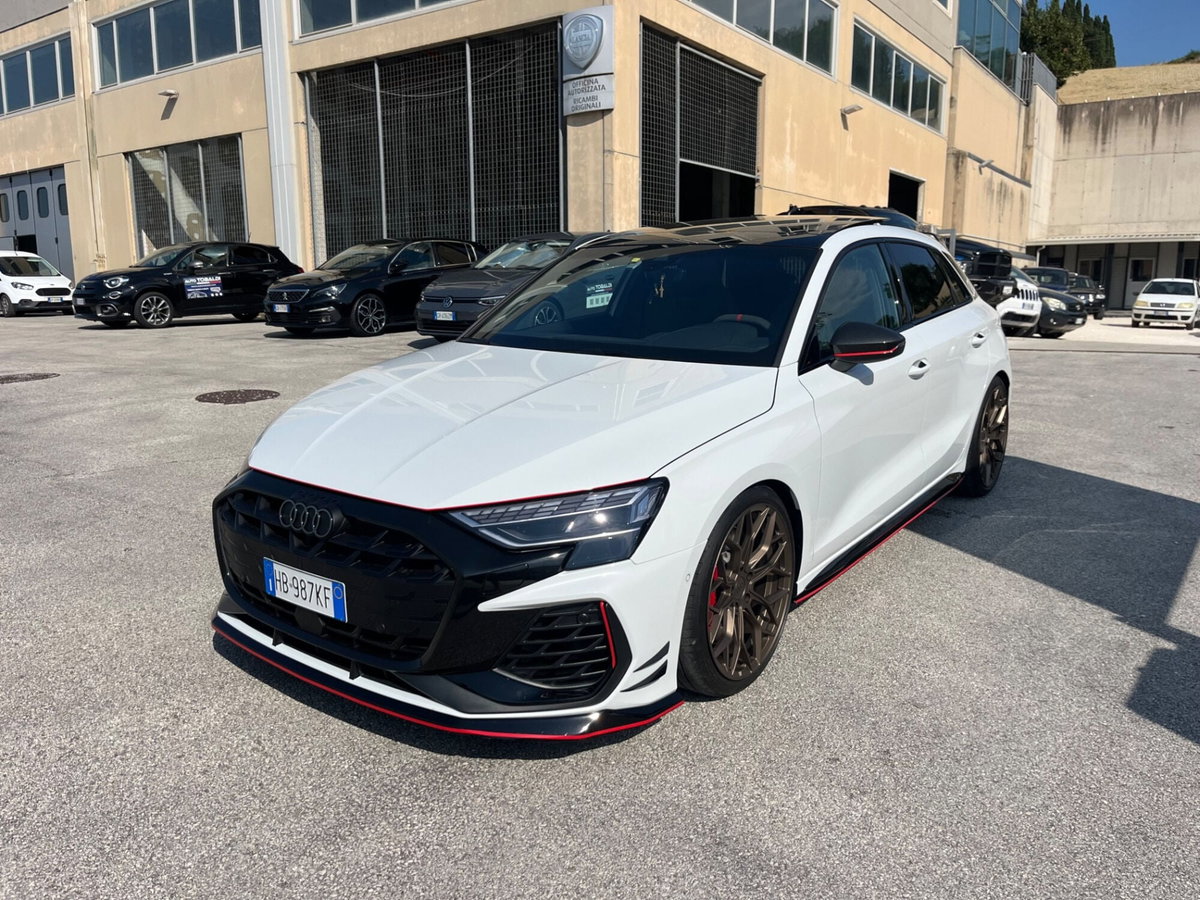 Audi S3 Sportback 2.0 tfsi quattro s-tronic (2)