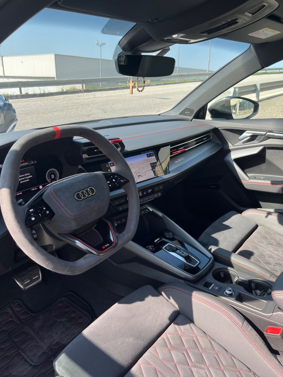 Audi S3 Sportback 2.0 tfsi quattro s-tronic (8)