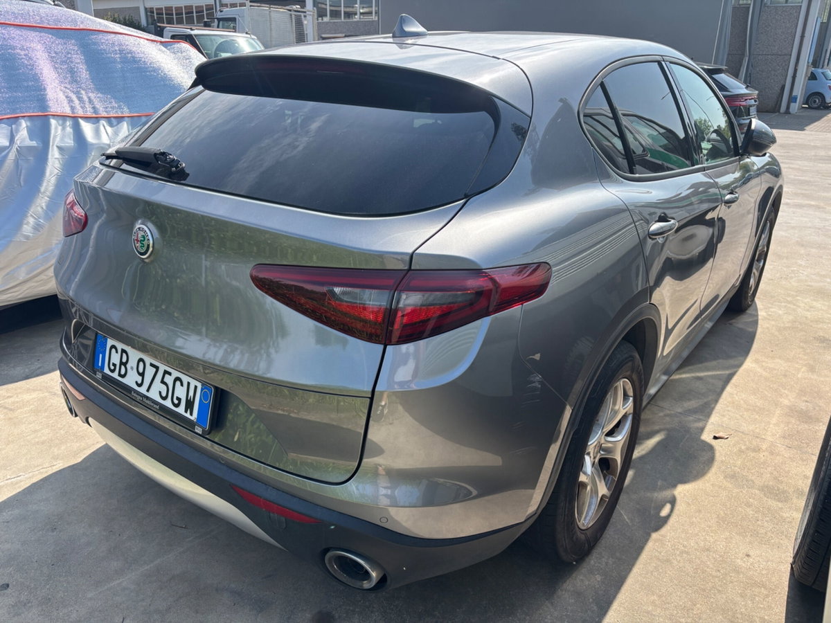 Alfa Romeo Stelvio Stelvio 2.2 Turbodiesel 190 CV AT8 Q4 Super Business (6)