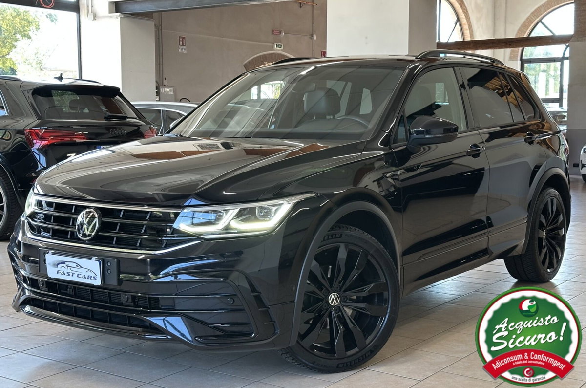 Volkswagen Tiguan 2.0 tdi R-Line 150cv dsg