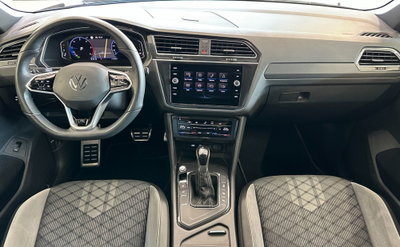Volkswagen Tiguan 2.0 tdi R-Line 150cv dsg (7)