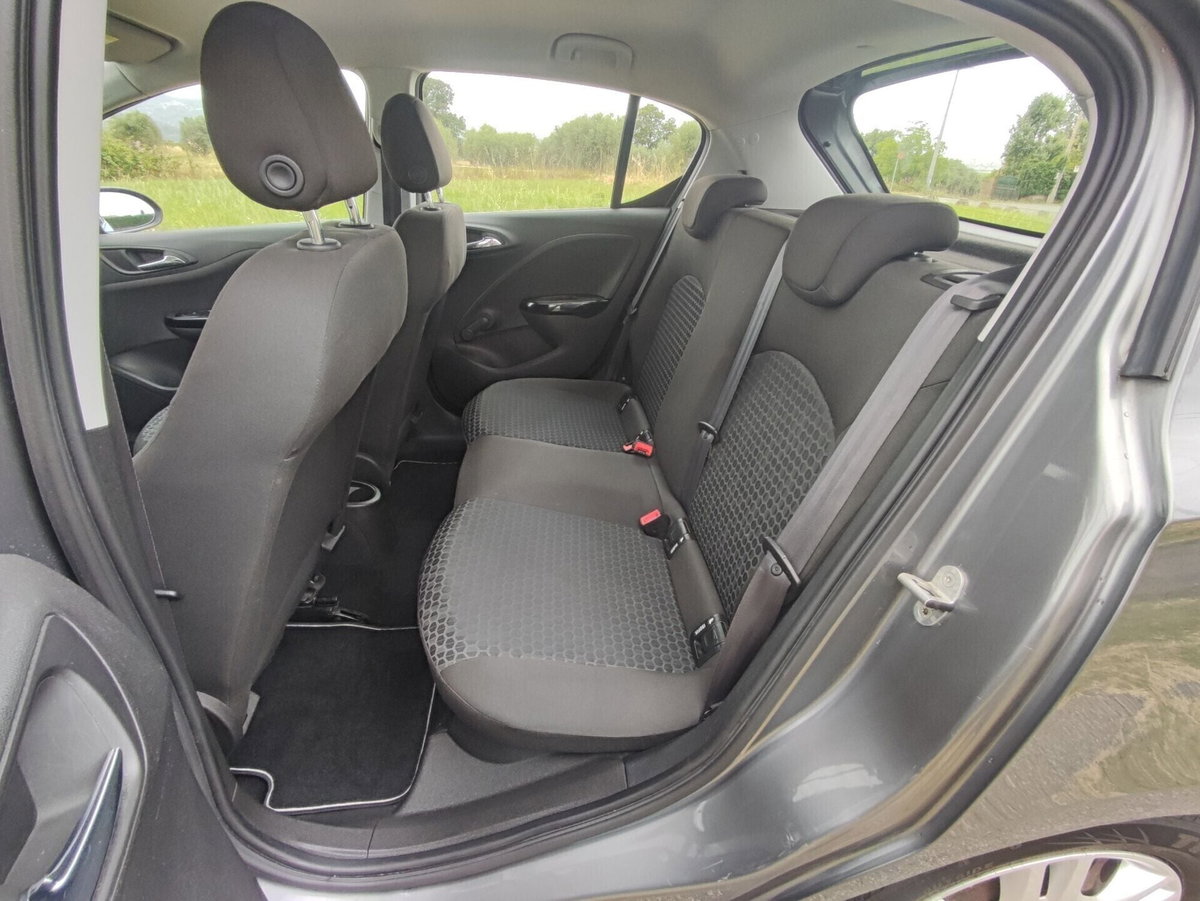 Opel Corsa 1.2 5 porte b-Color (15)