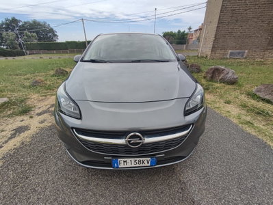 Opel Corsa 1.2 5 porte b-Color (2)