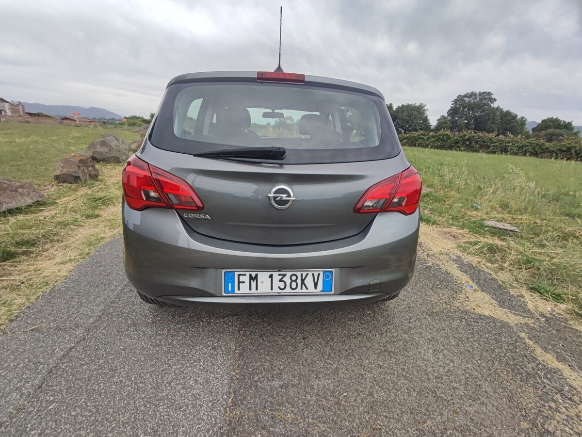 Opel Corsa 1.2 5 porte b-Color (6)