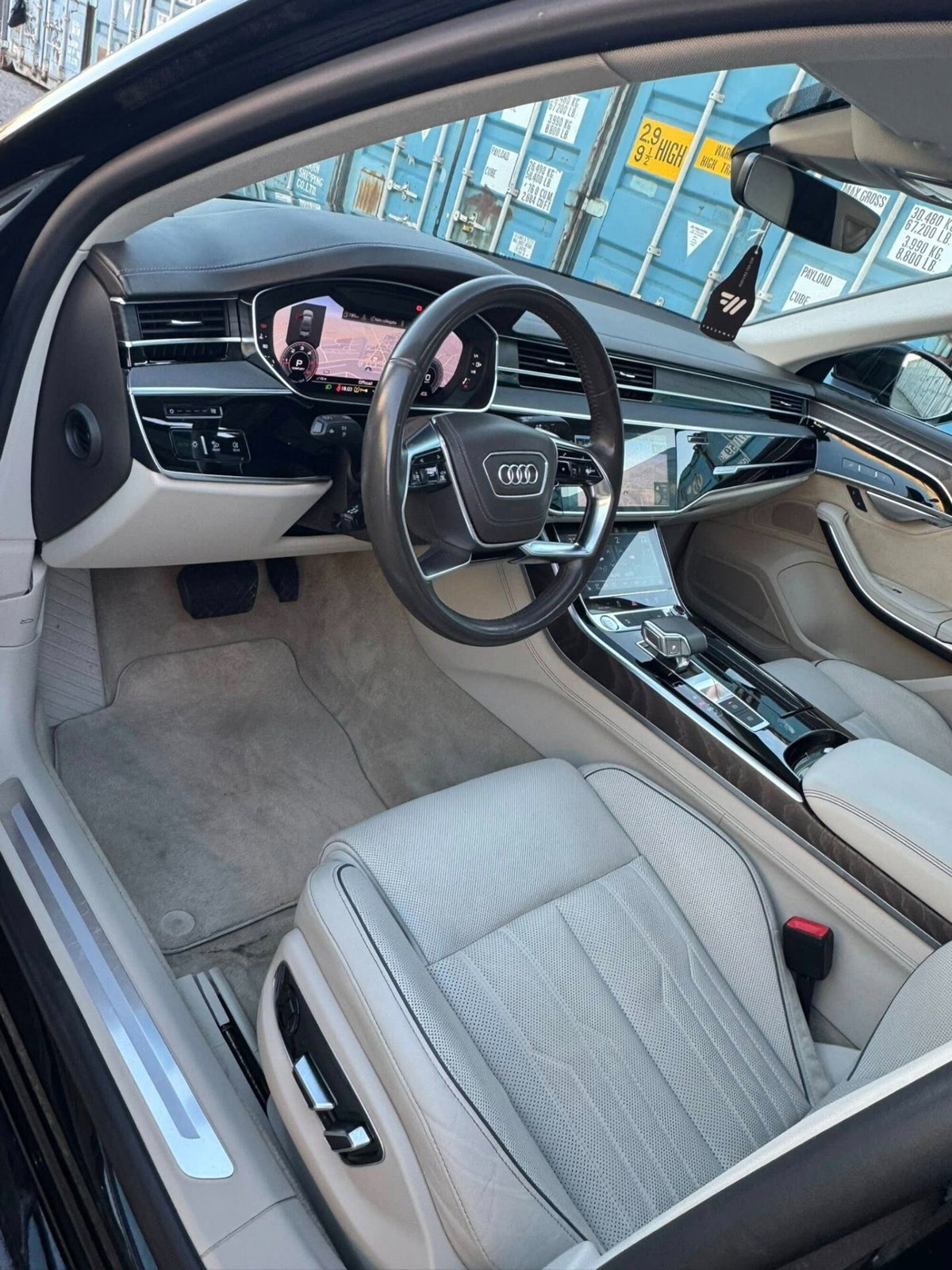 Audi A8 L 60 TDI 4.0 quattro tiptronic (14)