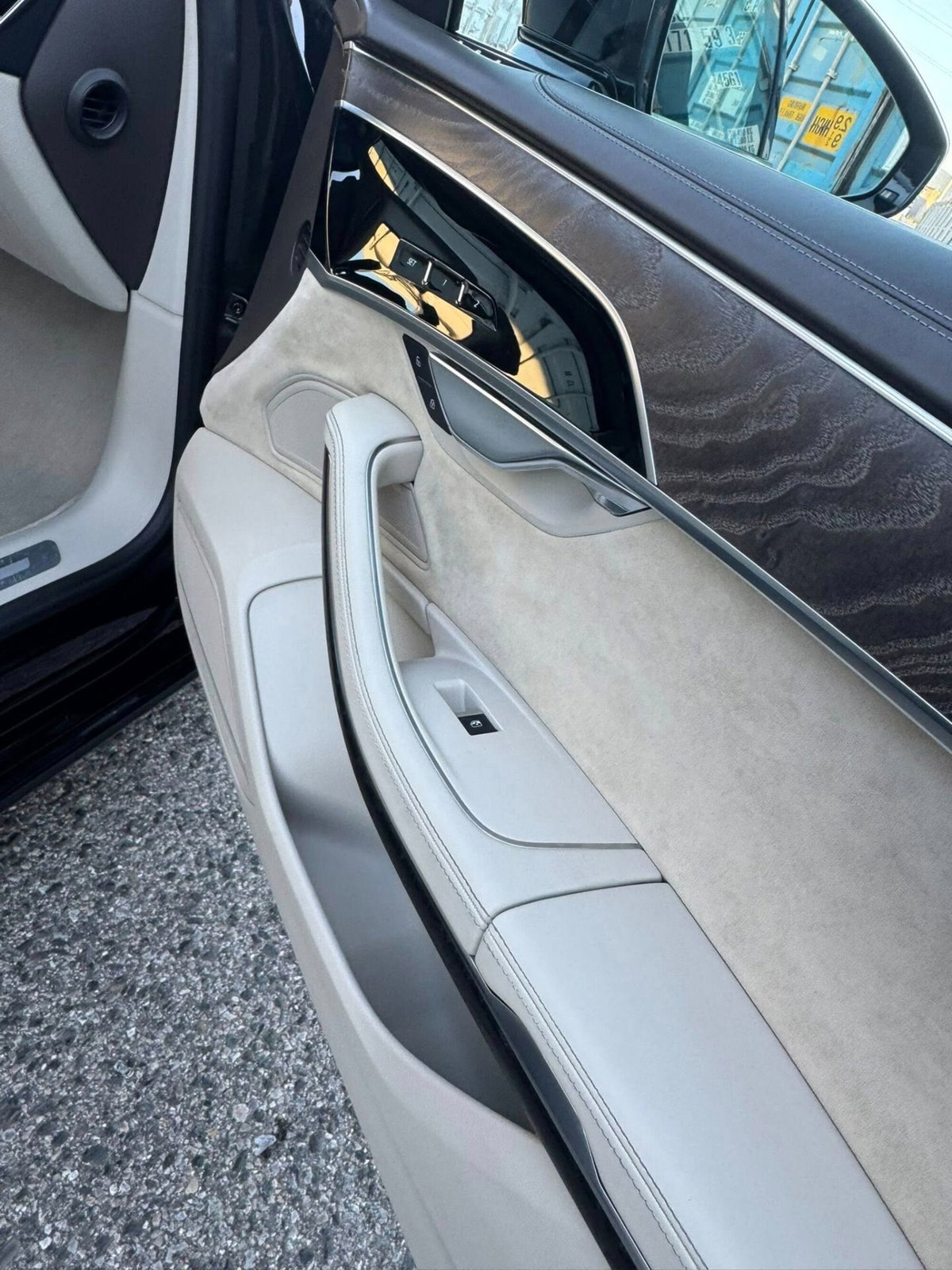 Audi A8 L 60 TDI 4.0 quattro tiptronic (20)