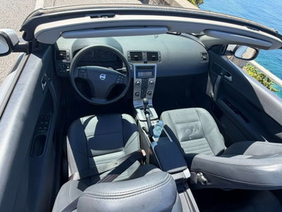 Volvo C70 2.0 D Summum (10)