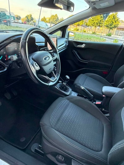 Ford Fiesta 1.0 Ecoboost 100 CV aut. 5 porte Vignale (13)