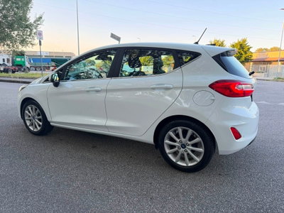 Ford Fiesta 1.0 Ecoboost 100 CV aut. 5 porte Vignale (2)