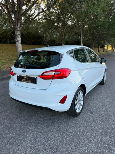 Ford Fiesta 1.0 Ecoboost 100 CV aut. 5 porte Vignale (4)