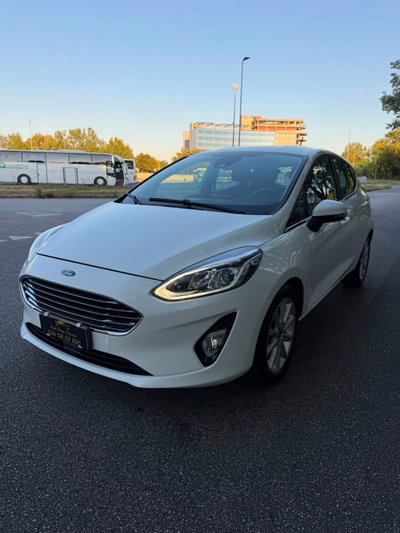 Ford Fiesta 1.0 Ecoboost 100 CV aut. 5 porte Vignale (9)