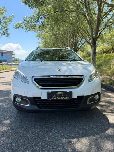 Peugeot 2008 100 Black Matt usata