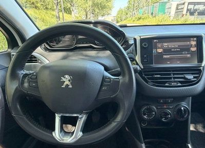 Peugeot 2008 100 Black Matt (10)