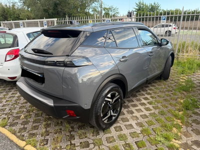 Peugeot 2008 1.2 turbo Allure 100cv (4)