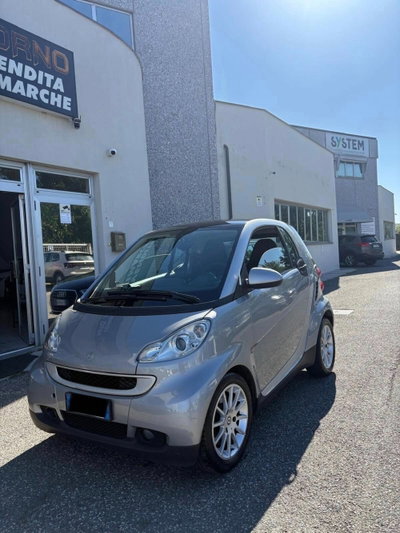 smart Fortwo 1000 52 kW coupé pure (3)