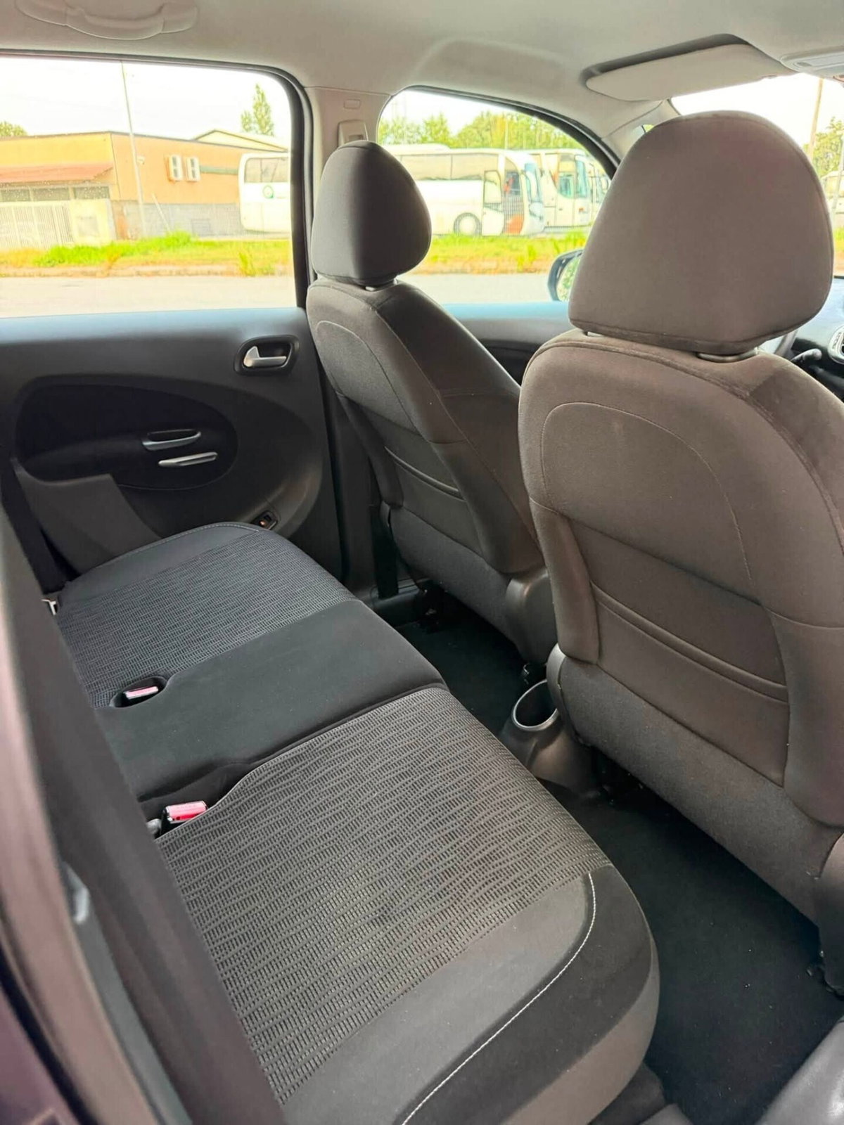 Citroen C3 Picasso 1.6 VTi 120 CMP-6 Exclusive (15)