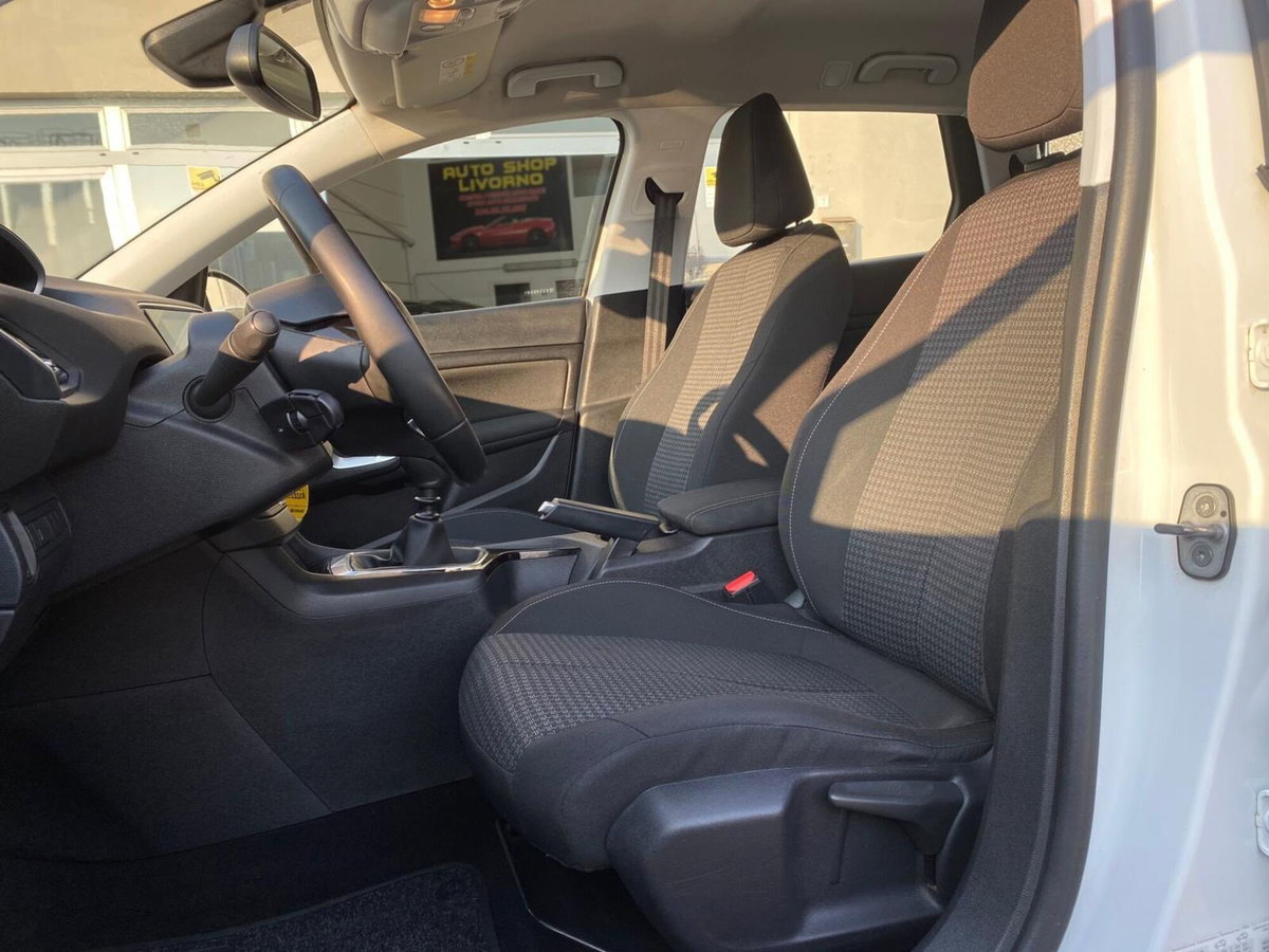 Peugeot 308 BlueHDi 130 S&S GT Line (13)