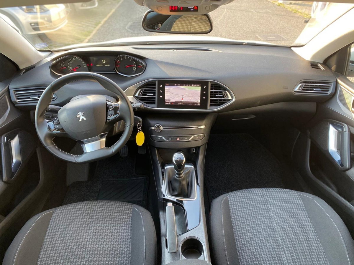 Peugeot 308 BlueHDi 130 S&S GT Line (15)