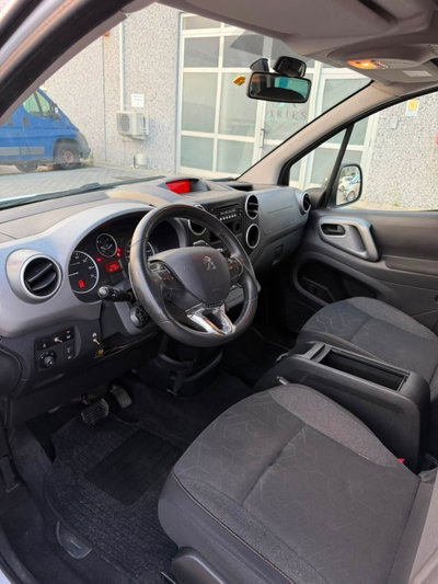 Peugeot Partner BlueHDi 100 ETG6 S&S Active (15)