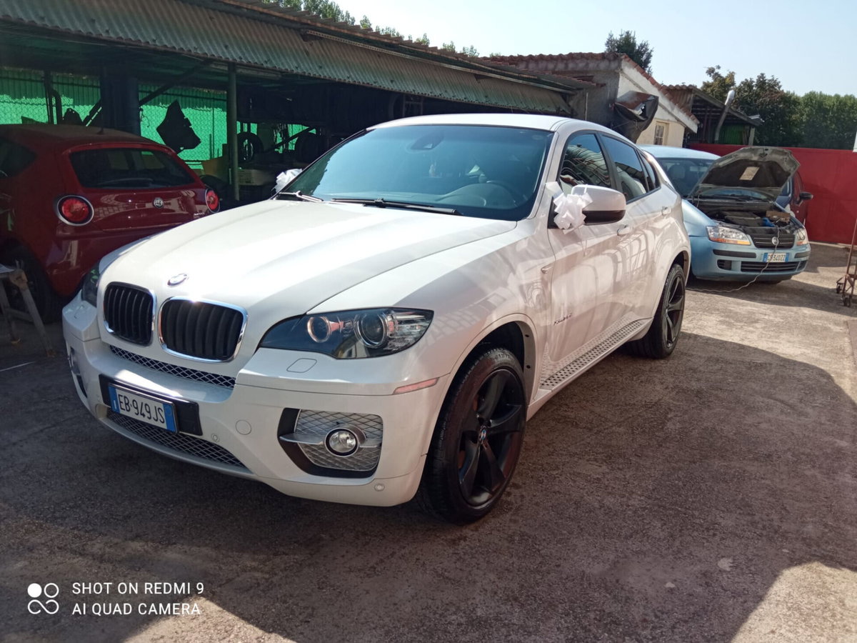 BMW X6 xDrive30d Futura (2)