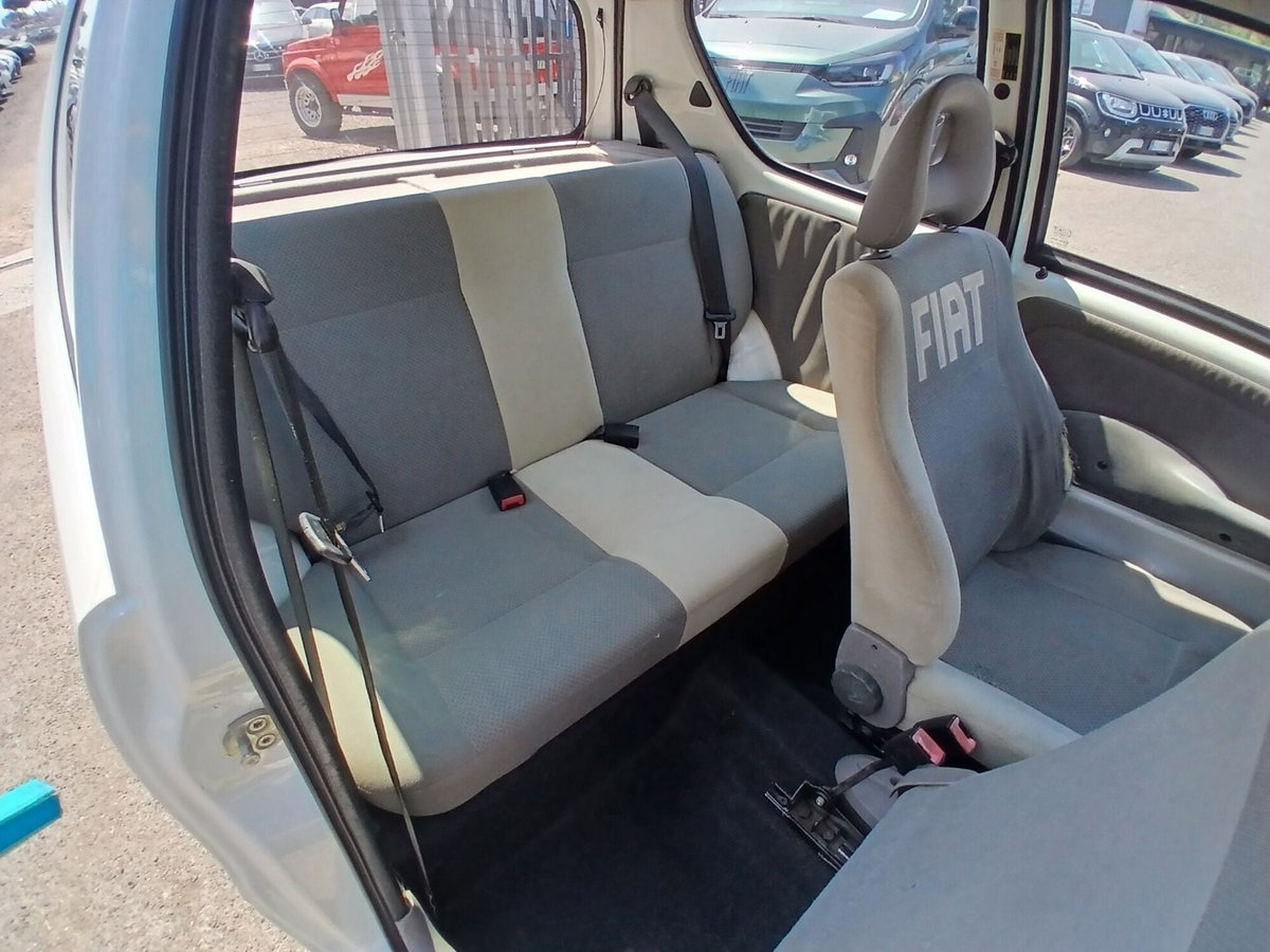 Fiat 600 1.1 50th Anniversary (14)