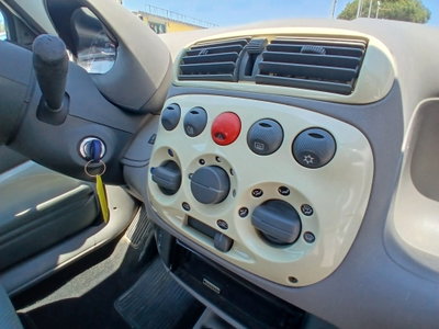 Fiat 600 1.1 50th Anniversary (18)