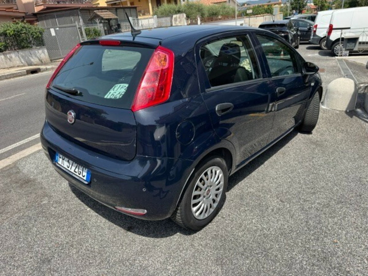 Fiat Punto 1.3 MJT II S&S 95 CV 5 porte Street (3)
