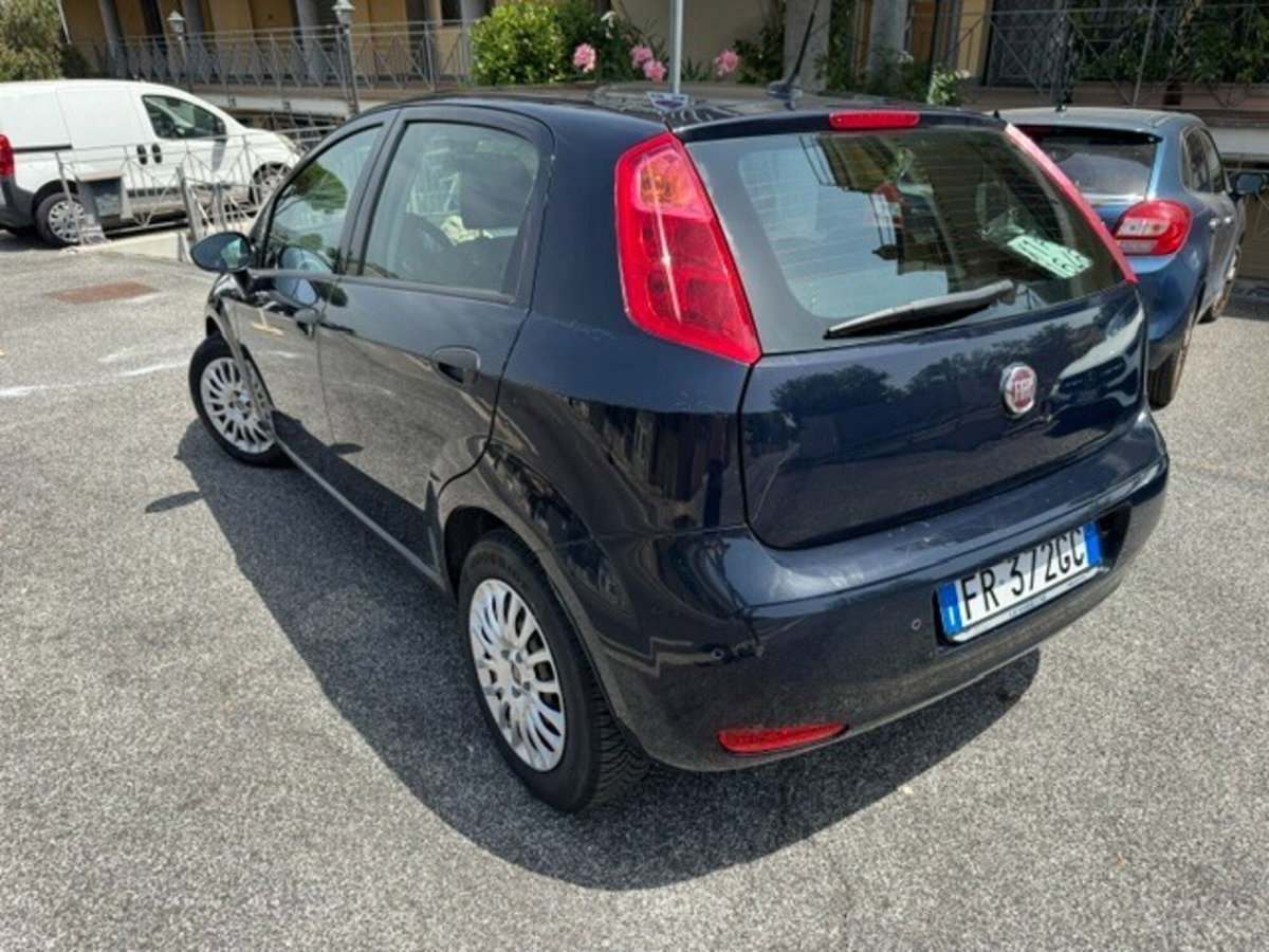Fiat Punto 1.3 MJT II S&S 95 CV 5 porte Street (4)