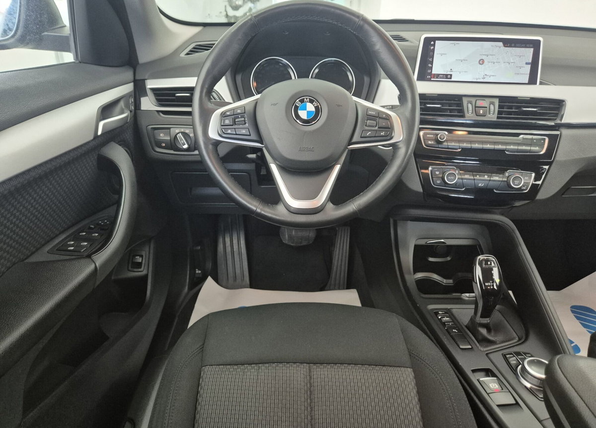 BMW X1 sDrive18d Business Advantage (17)