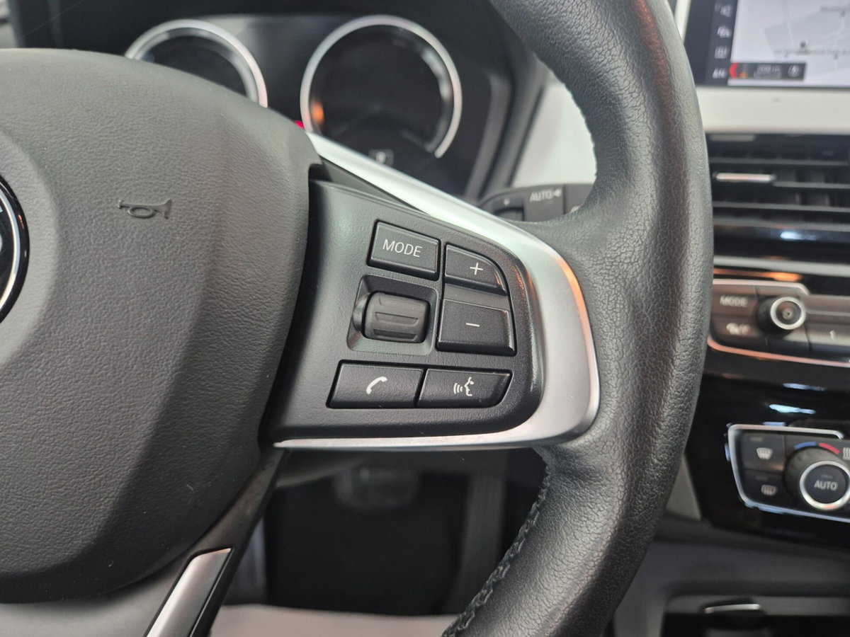 BMW X1 sDrive18d Business Advantage (18)