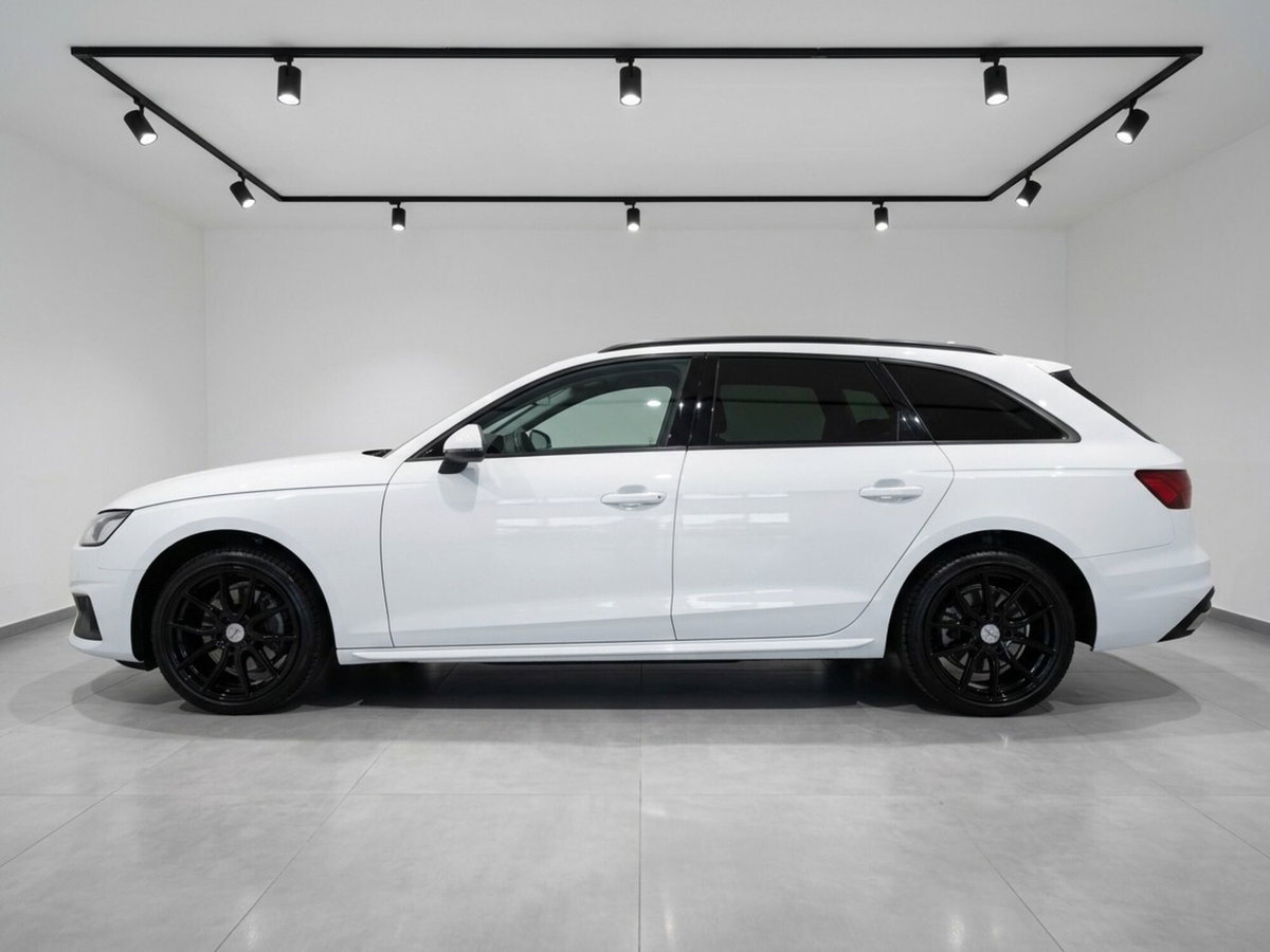 Audi A4 Avant 30 TDI/136 CV S tronic S line edition (8)