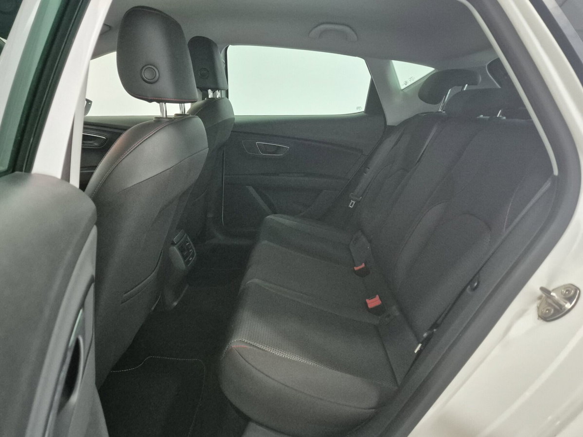 SEAT Leon 2.0 TDI 150 CV DSG 5p. Start/Stop FR (12)