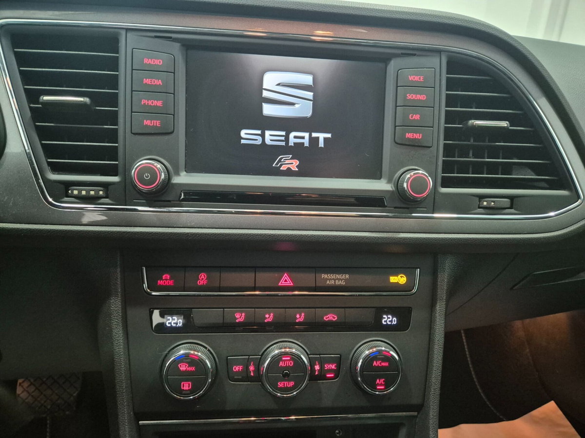 SEAT Leon 2.0 TDI 150 CV DSG 5p. Start/Stop FR (15)