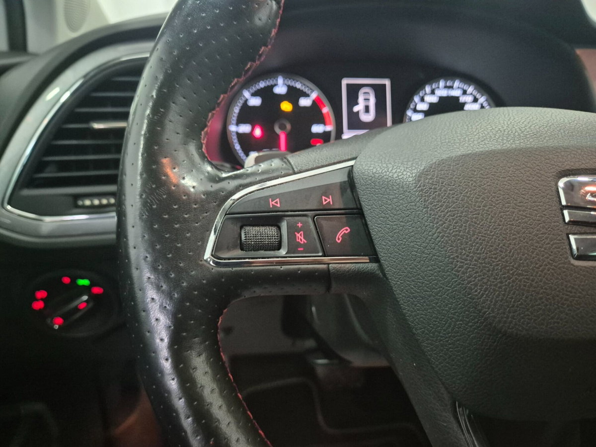 SEAT Leon 2.0 TDI 150 CV DSG 5p. Start/Stop FR (17)