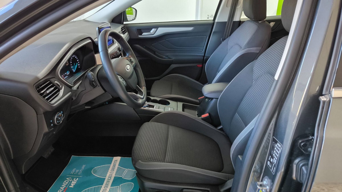 Ford Focus Station Wagon 1.5 EcoBlue 120 CV automatico SW Business Co-Pilot (13)