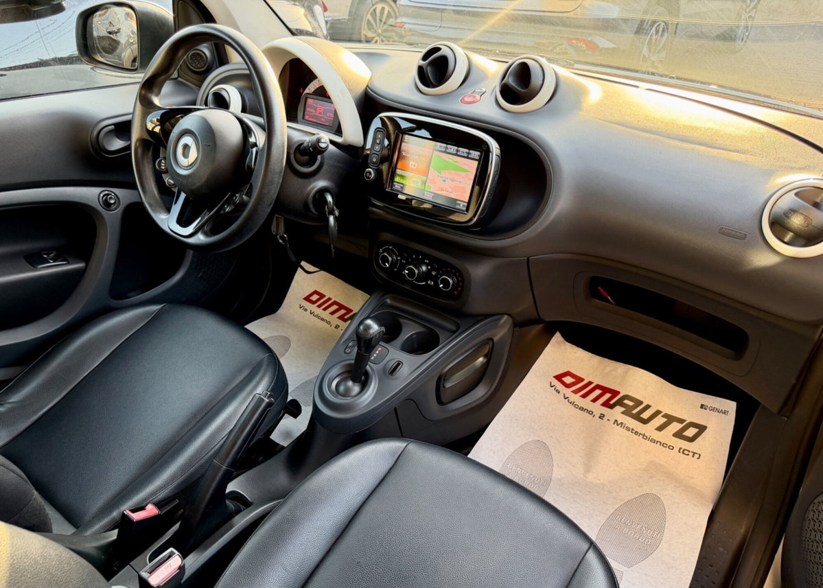 smart Fortwo 70 1.0 Passion (8)