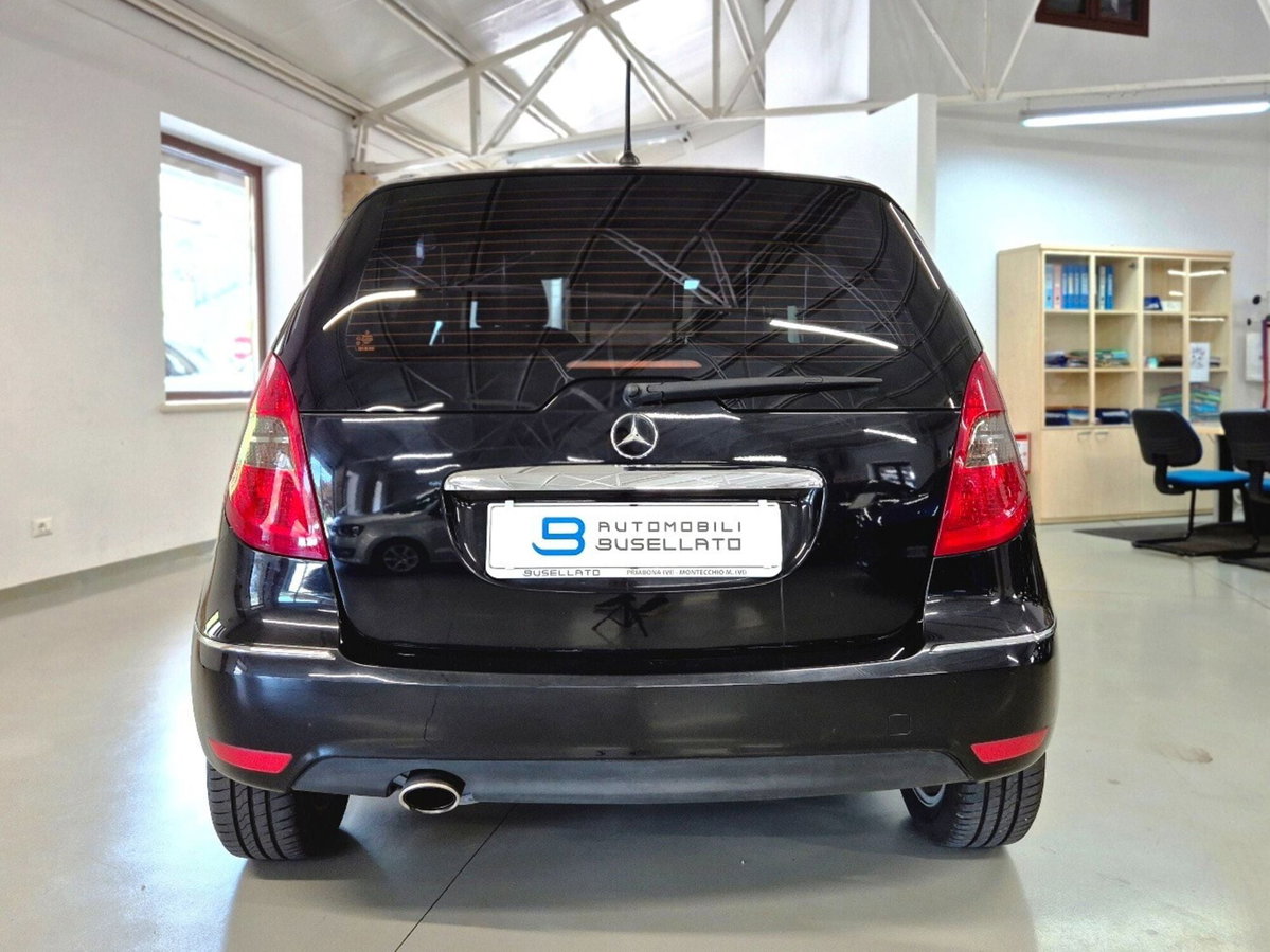 Mercedes-Benz Classe A 160 AUTOMATIC Avantgarde (12)