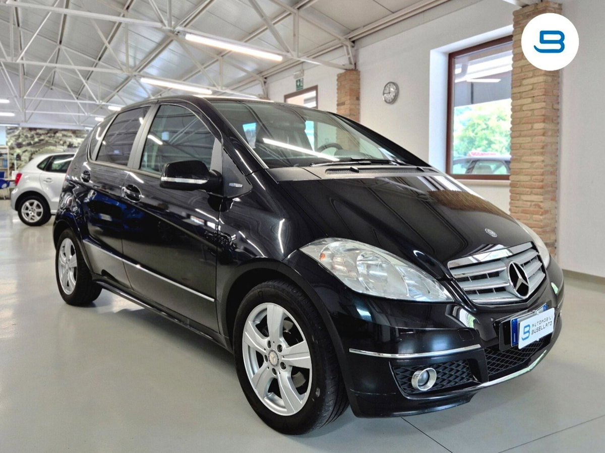 Mercedes-Benz Classe A 160 AUTOMATIC Avantgarde (14)