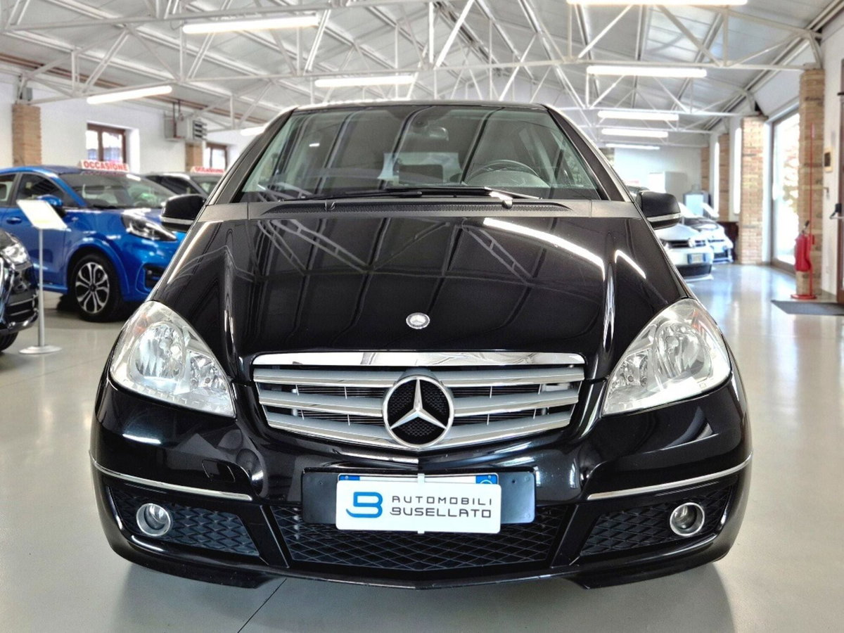 Mercedes-Benz Classe A 160 AUTOMATIC Avantgarde (2)