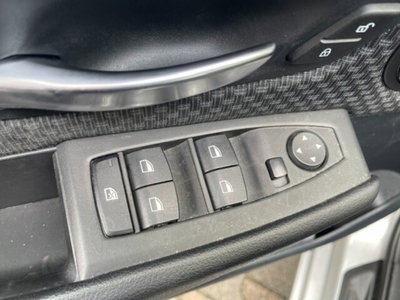 BMW Serie 2 Active Tourer 218i (11)