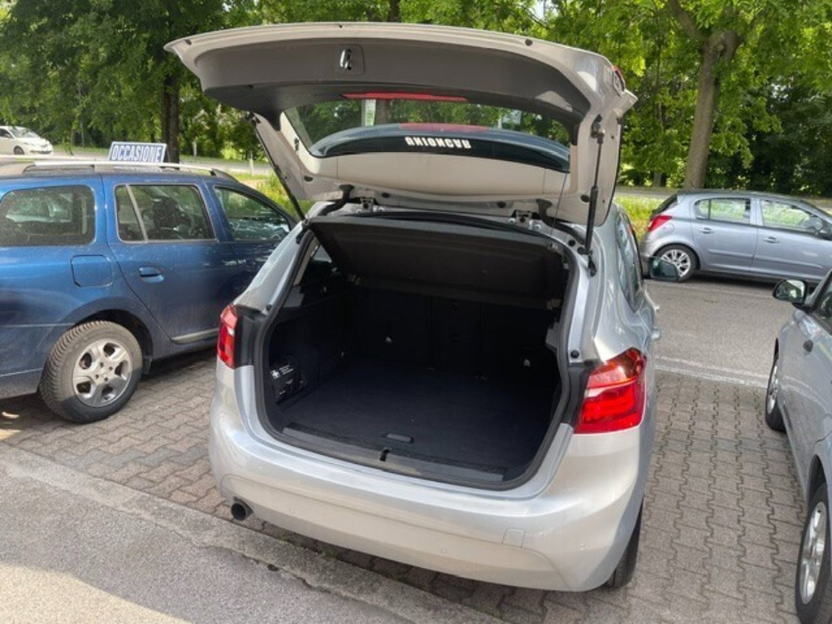 BMW Serie 2 Active Tourer 218i (7)
