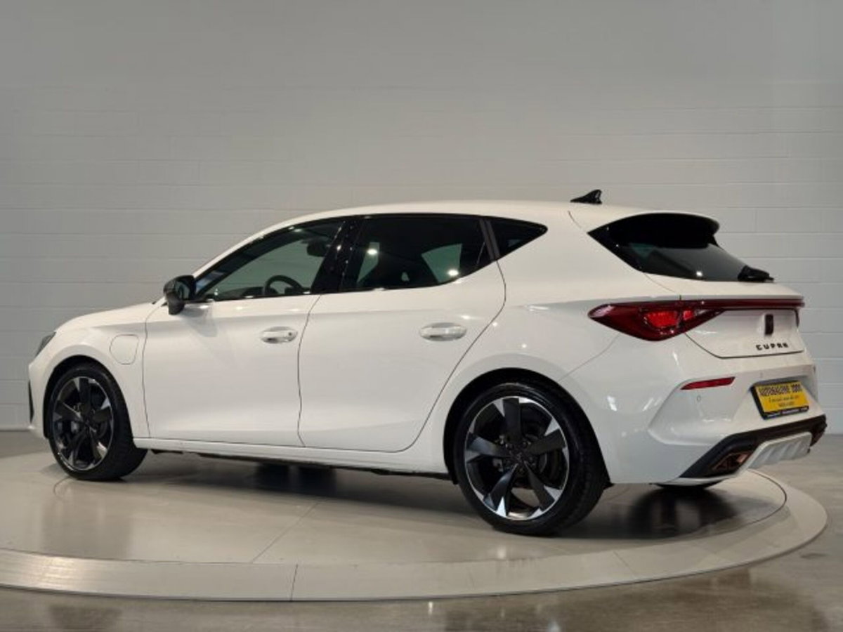 Cupra Leon Leon 1.5 hybrid 150cv dsg (3)