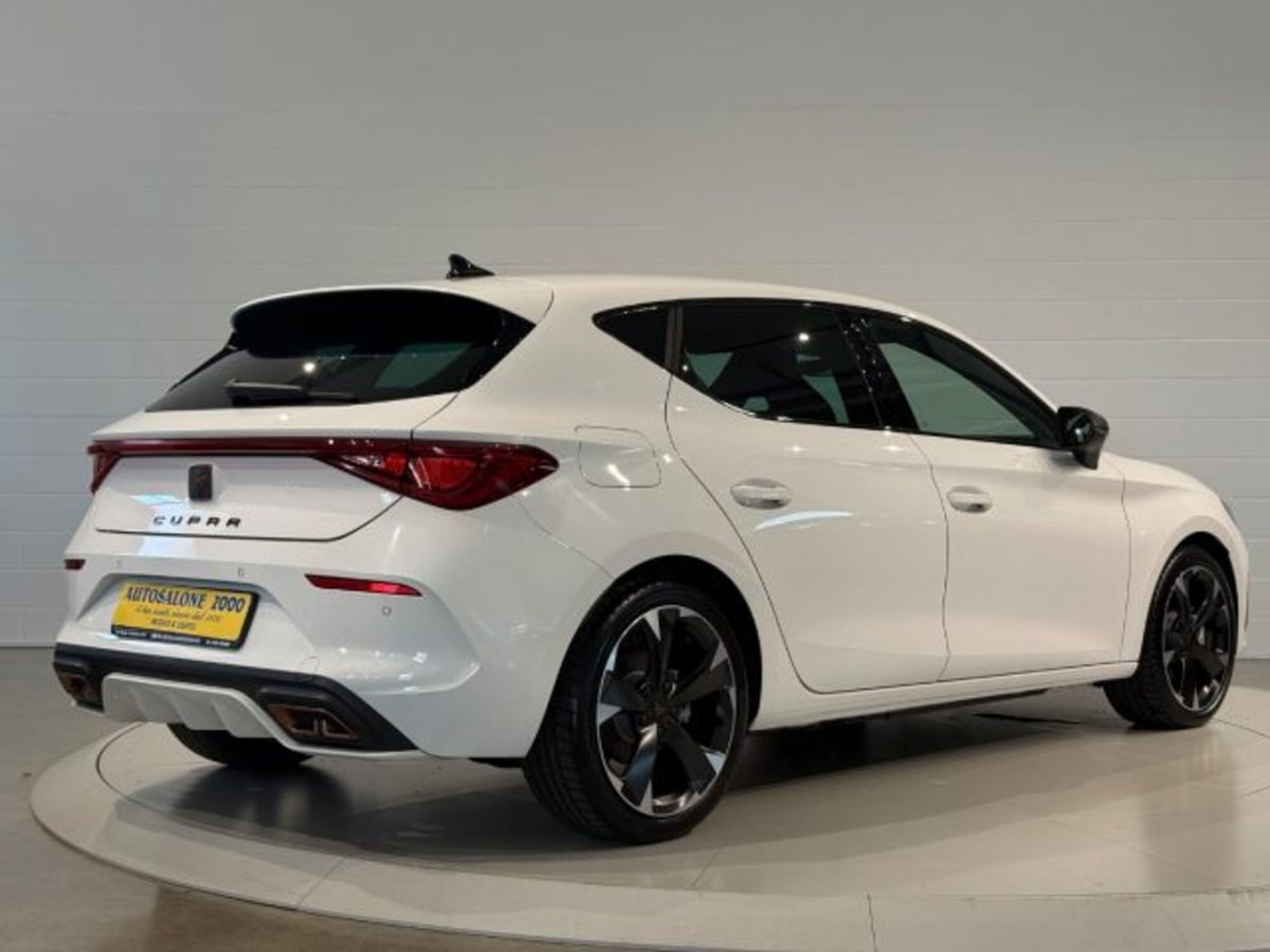 Cupra Leon Leon 1.5 hybrid 150cv dsg (5)