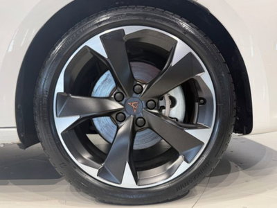 Cupra Leon Leon 1.5 hybrid 150cv dsg (9)