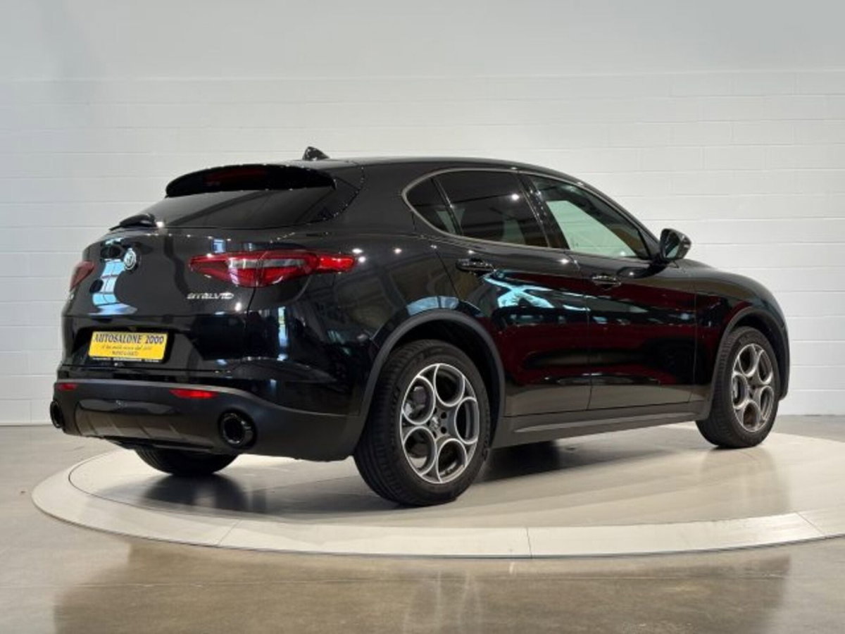 Alfa Romeo Stelvio Stelvio 2.2 Turbodiesel 190 CV AT8 Q4 Sprint (5)