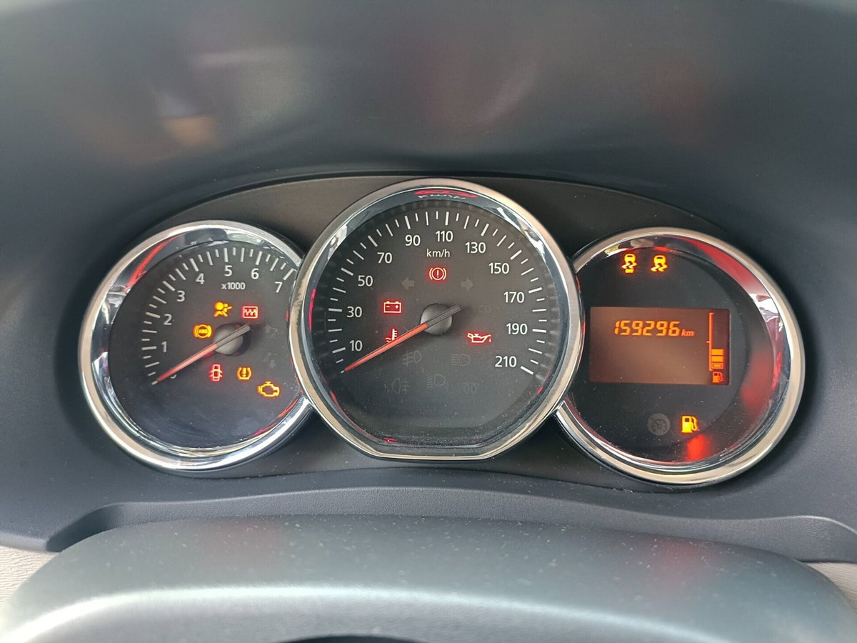 Dacia Lodgy 1.5 dCi 8V 110CV Start&Stop 7 posti Lauréate (14)