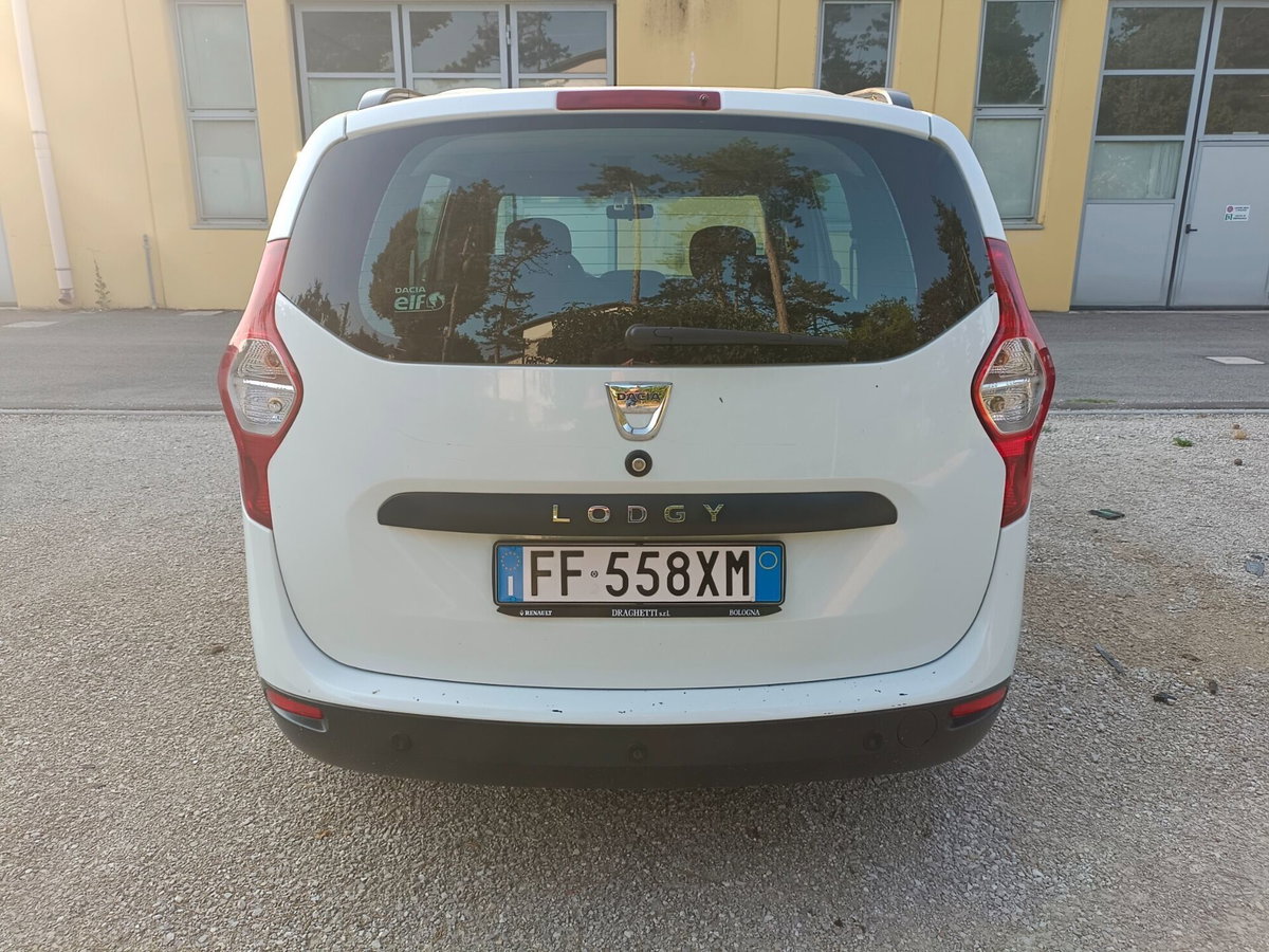 Dacia Lodgy 1.5 dCi 8V 110CV Start&Stop 7 posti Lauréate (8)