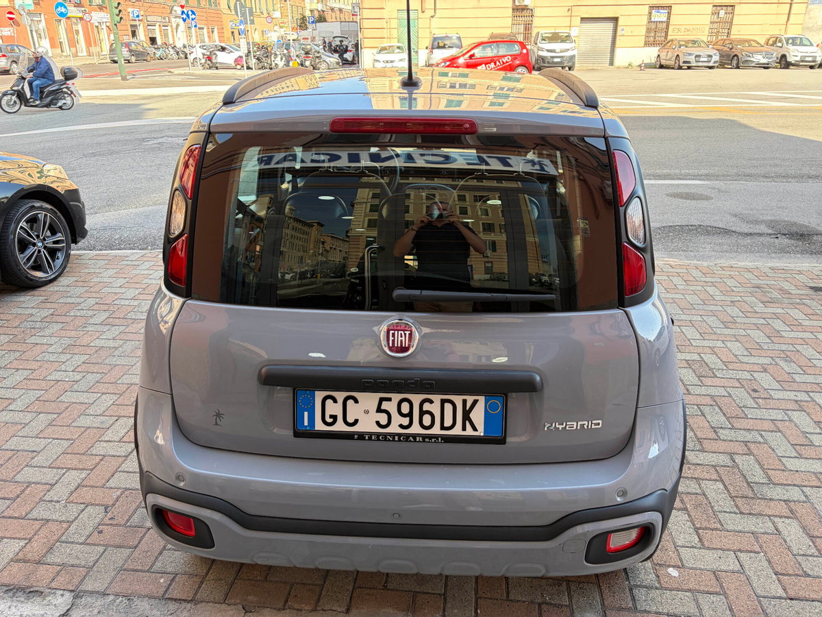 Fiat Panda 1.0 FireFly S&S Hybrid City Cross (6)