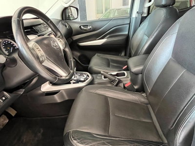 Nissan Navara 2.3 dCi 190 CV 7AT 4WD Double Cab N-Connecta (13)