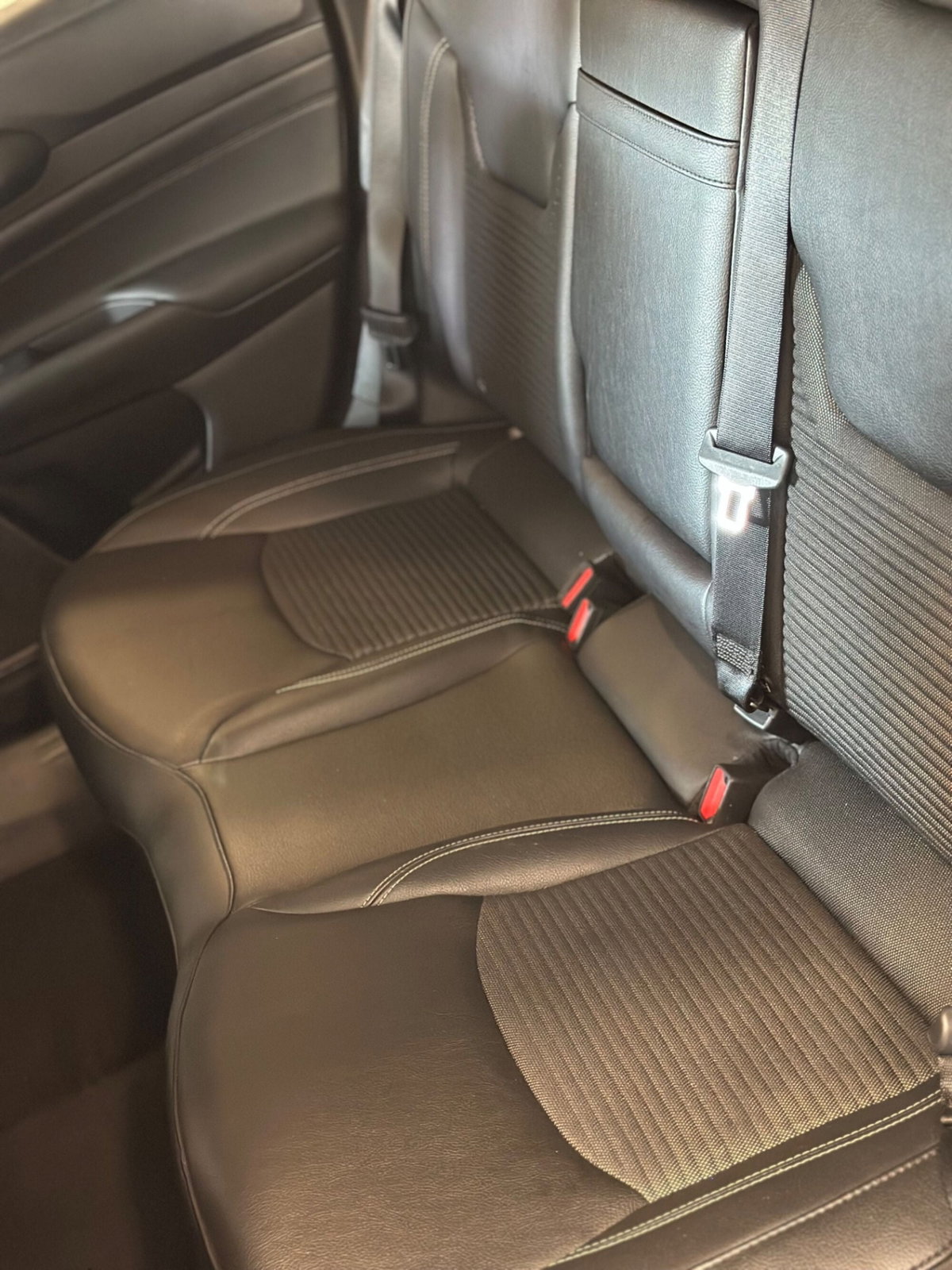 Jeep Compass 1.6 Multijet II 2WD Limited (9)